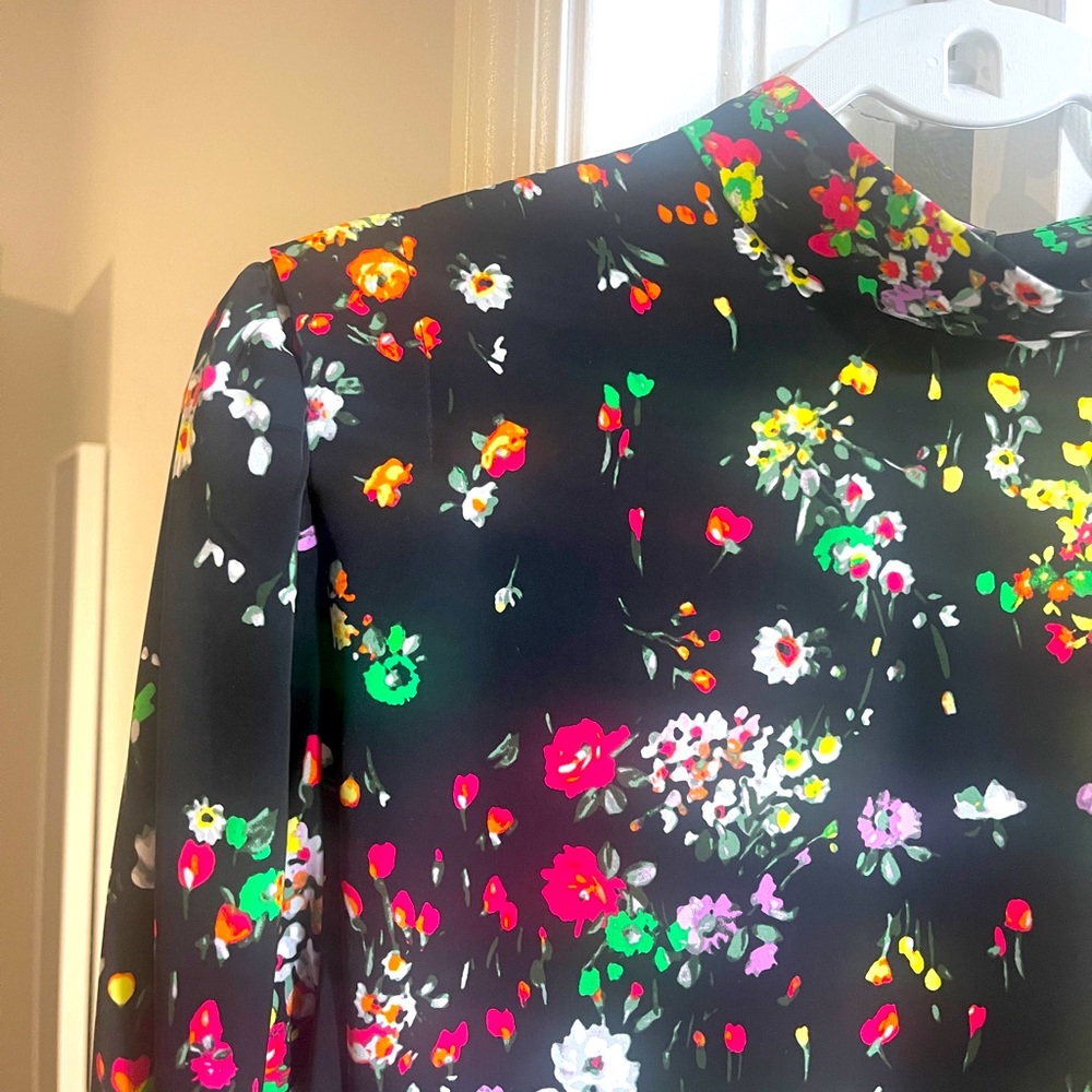 Shirt - Picture 7 of 7